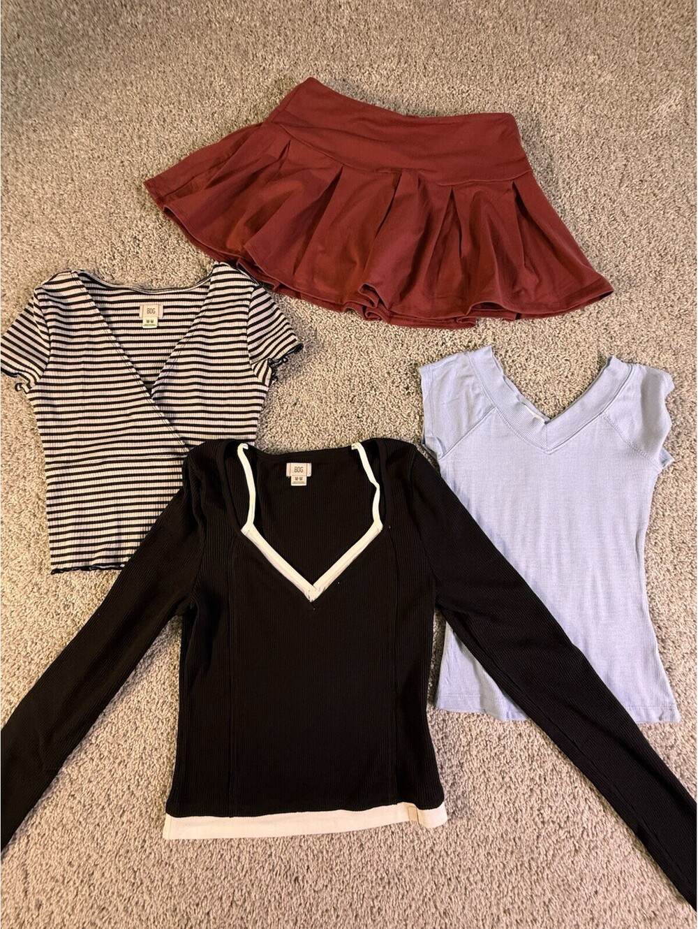 NWOT Urban Outfitters Juniors Clothing Size Medium 4 Pieces Total 3 Tops 1 Skirt
